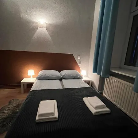 West13 Cracovia